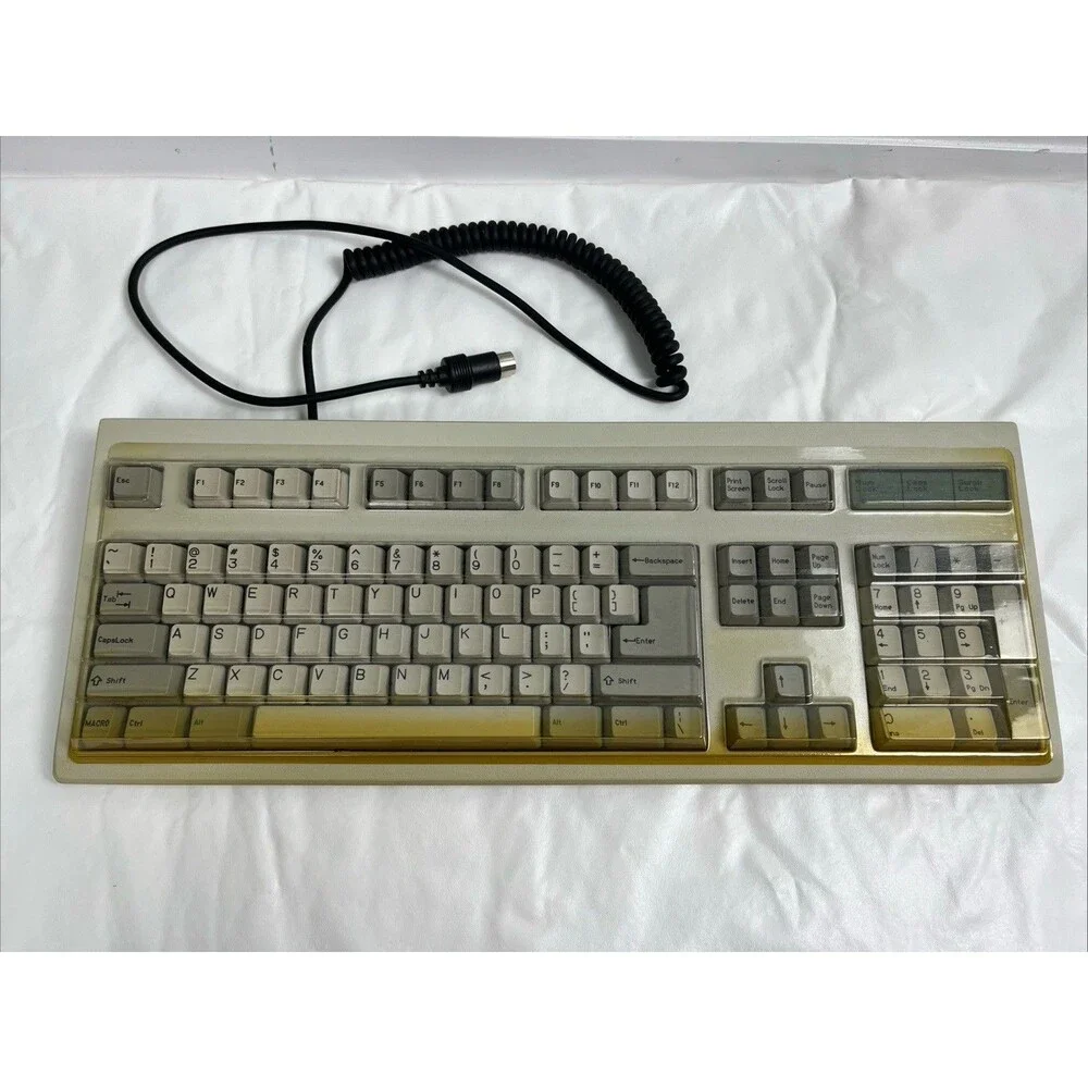 VTG‎ Retro KEYBOARD BTC-5339R 5-Pin DIN AT w/Protective Case Taiwan ROC Untested